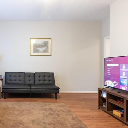 Sunny Sweetheart-Front Apartment Near Riverwalk โคลัมบัส ภายนอก รูปภาพ